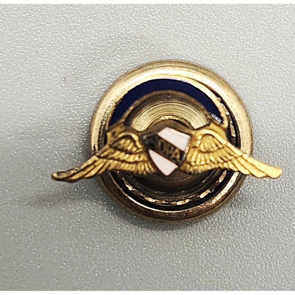 Vintage AOPA Tiny Pin with Wings Aircraft Owners Pilots Association OC Tanner